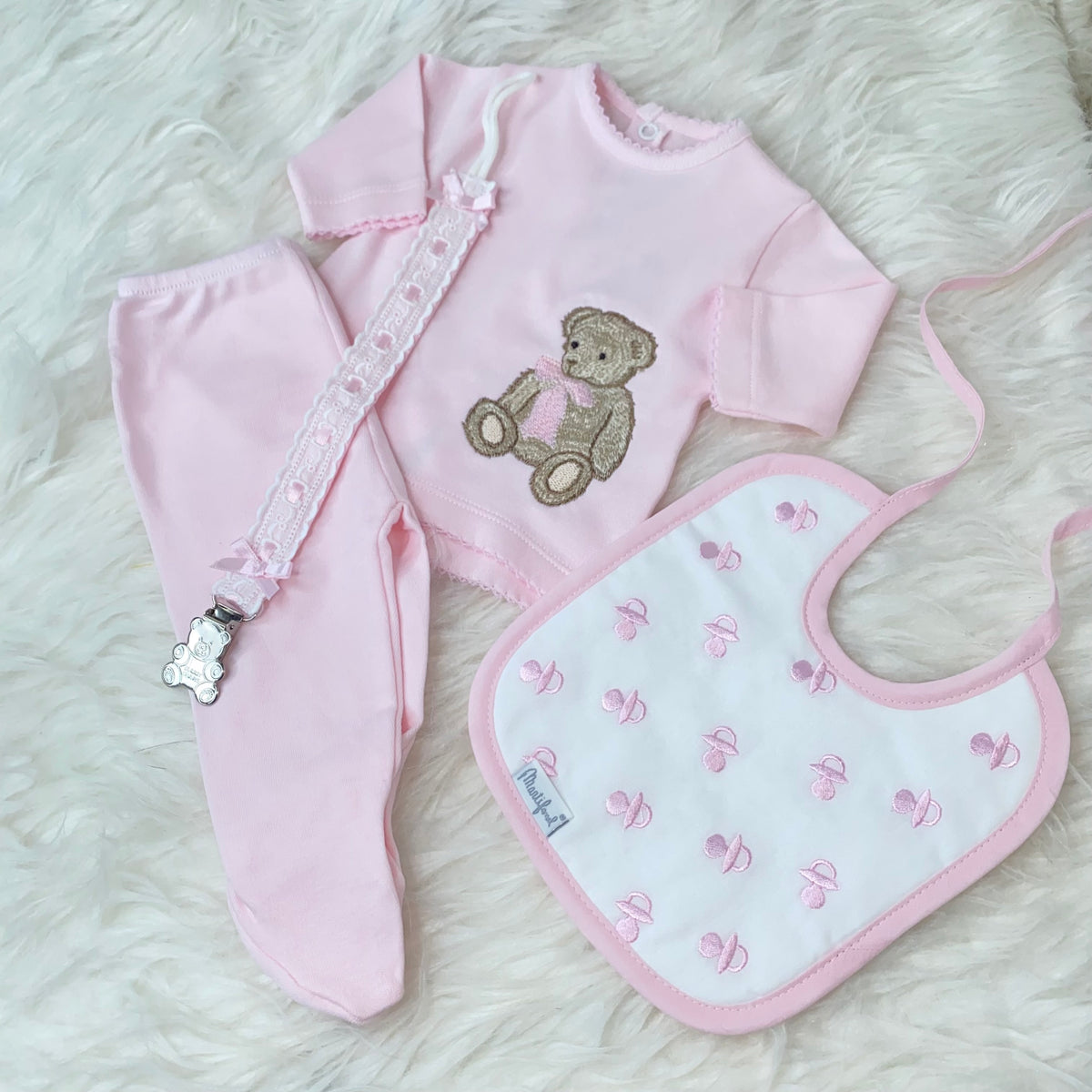 Bear set (two peice, bib , dummyclip )