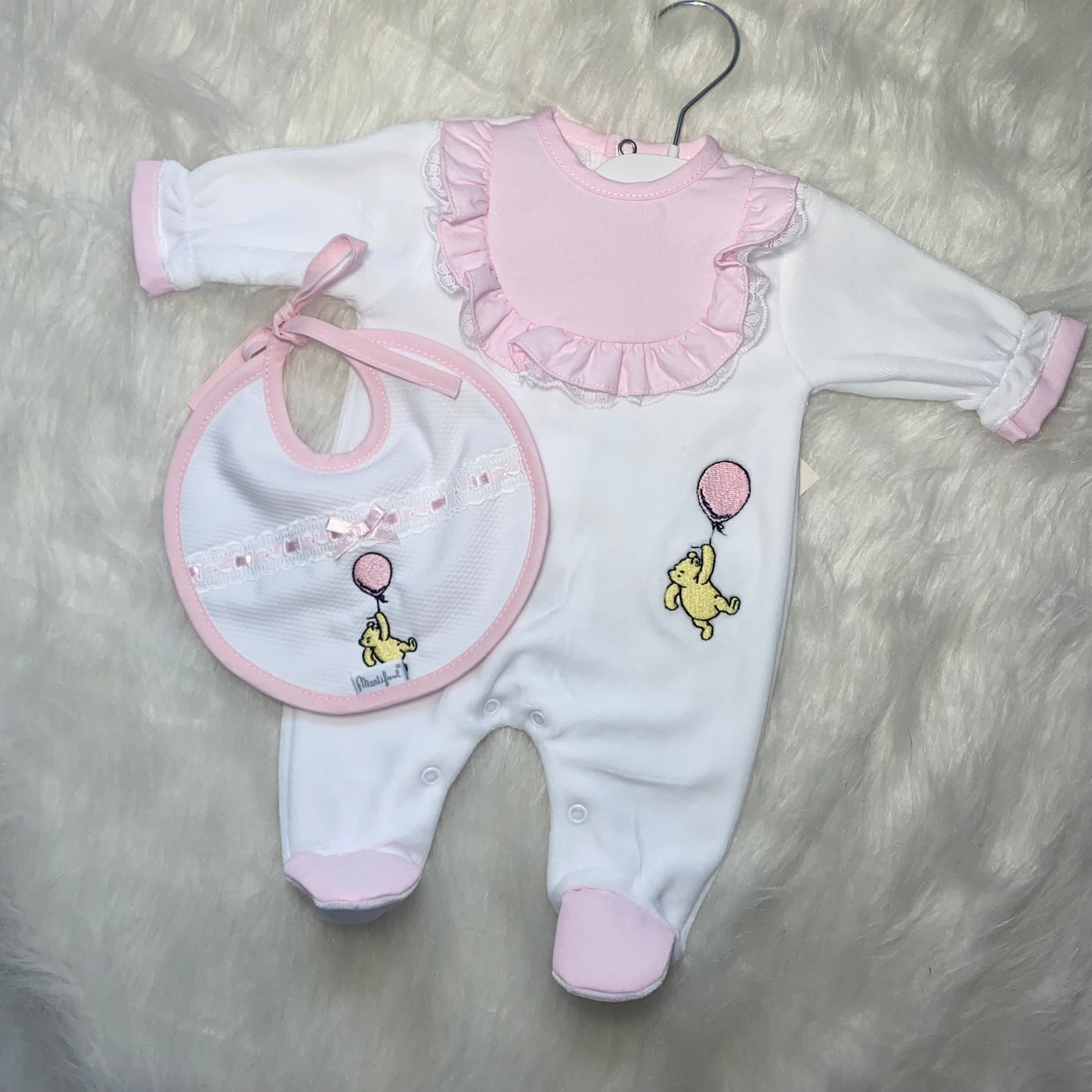 Velour Pooh babygrow and bib set newborn