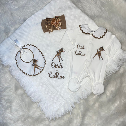 Deer set ( LEAVE NAME IN ORDER NOTES)