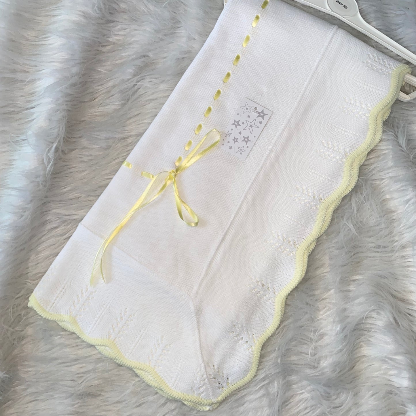 Large Shawl with a coloured trim(SEE MORE COLOURS)