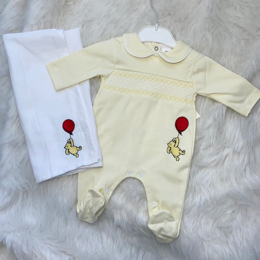 1m boys classic Pooh babygrow and muslin