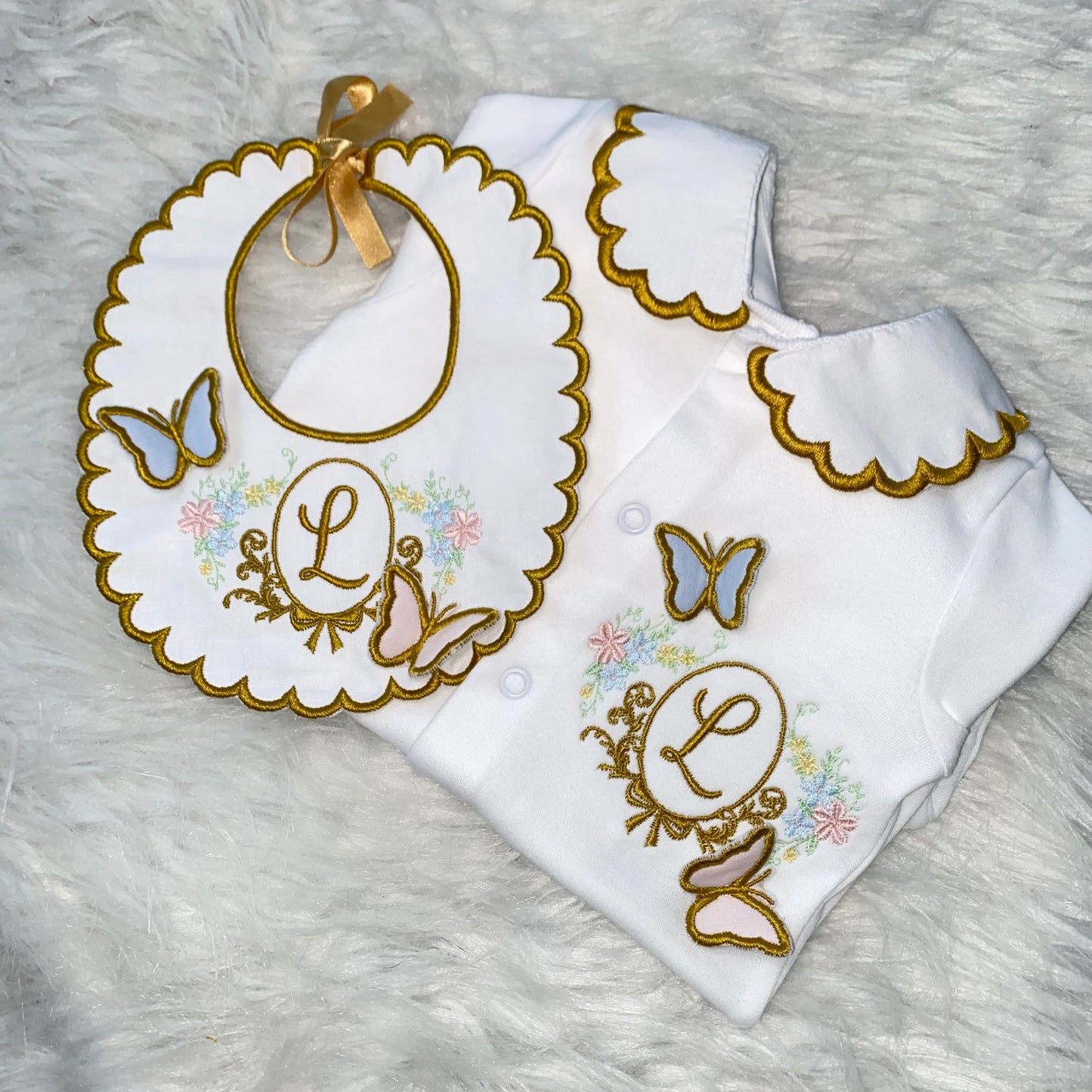 Floral butterfly set